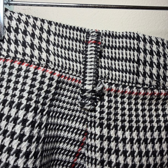 Nasty Gal Collection Houndstooth Plaid Trousers | Tapered Workwear Pants | US 4 - Picture 5 of 6
